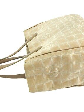 CHANEL Tote Bag Beige gold Women A15991 Authentic secondhand